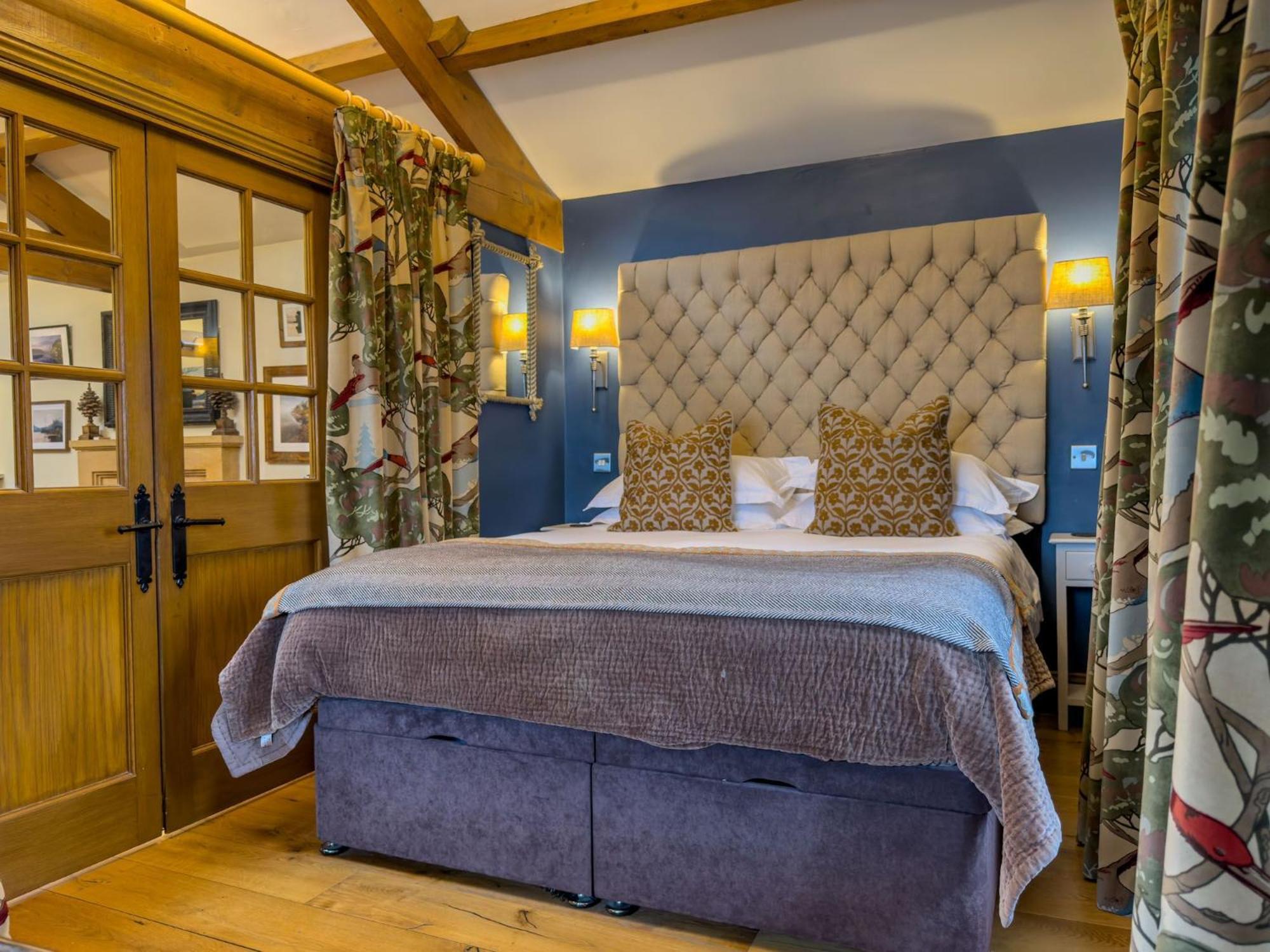 Duke Of Portland Boathouse On The Shore Of Ullswater Ideal For A Romantic Break Vakantiehuis Pooley Bridge